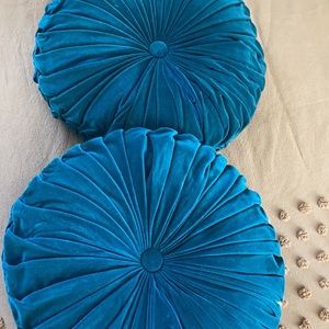 Opalhouse Pillows (set)
